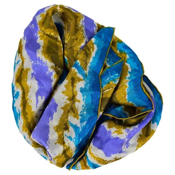 Vintage Scarves by VERA silk handrolled scarf - Picture 2 of 8